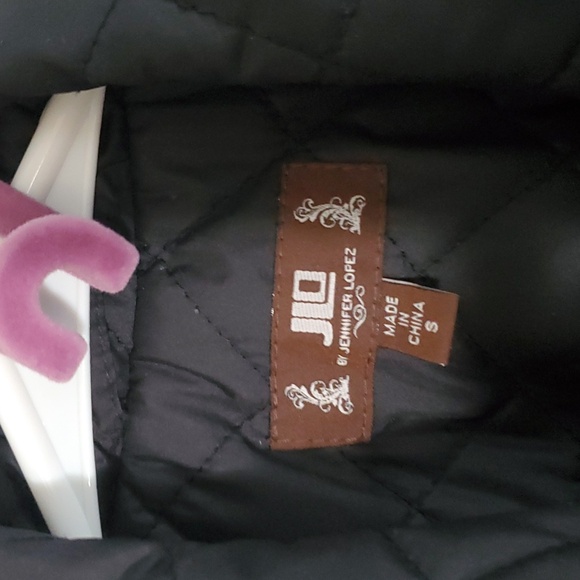 Jennifer Lopez Jacket - Picture 2 of 9